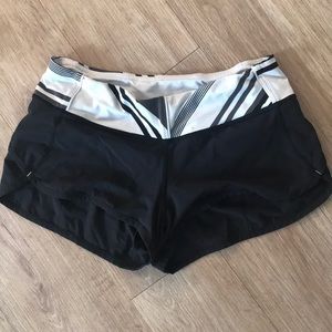 Size 4 Lulu Lemon Lined Shorts